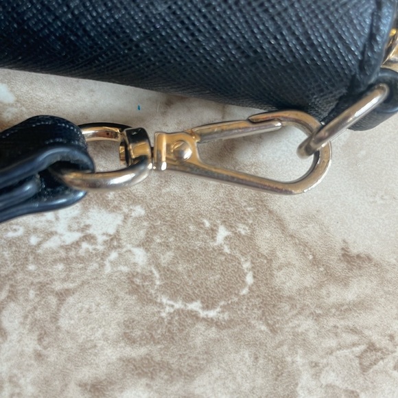 Michael Kors wallet wristlet - Picture 4 of 9